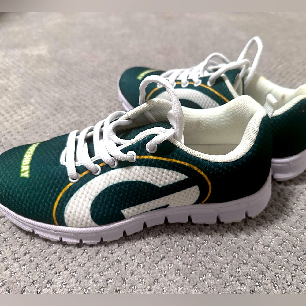 5 for $20 || Green Bay Packers Sneakers - Womens sz 7 💚💛🏈